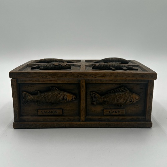 Vintage Fish Brown Wood Grain Resin Storage Box 8" Organizer Jewelry Trinkets - Picture 1 of 11